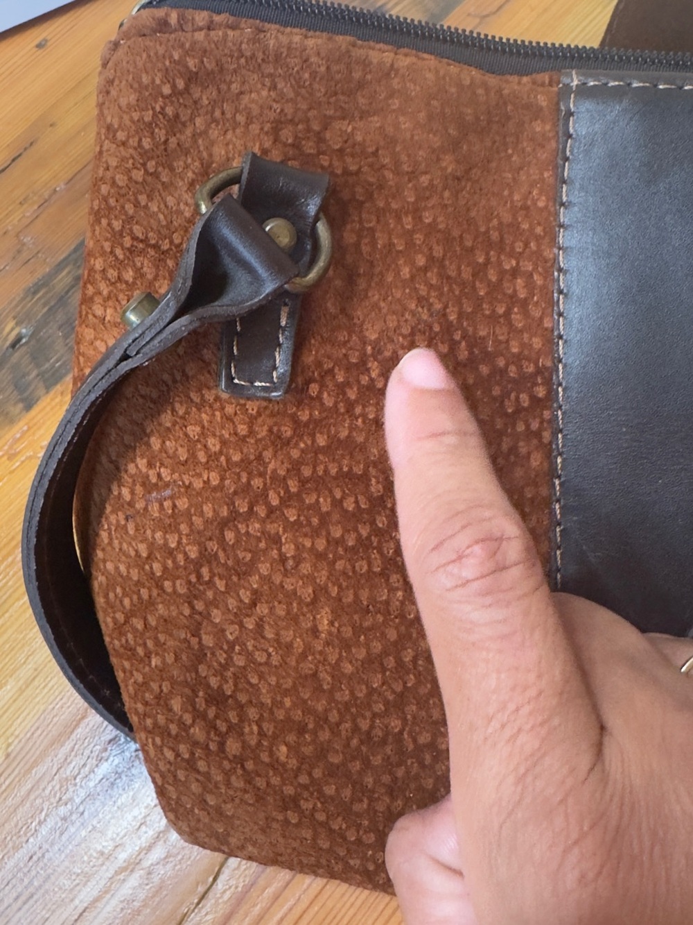 Chappai made Argentina Suede and Leather Trim Shoulder Bag in Brown - Picture 8 of 8